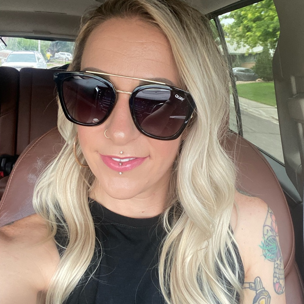 Meet your Posher, Samantha